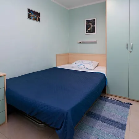 Apartments With Wifi Rijeka - 7825 Rijeka
