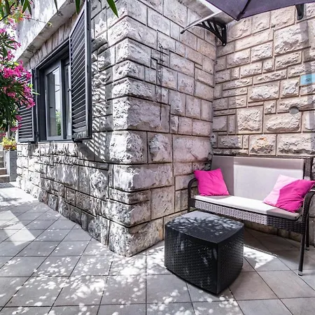 Apartment Apartments With Wifi Rijeka - 7825 Rijeka