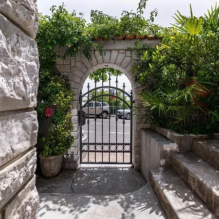 With Wifi - 7825 דירה