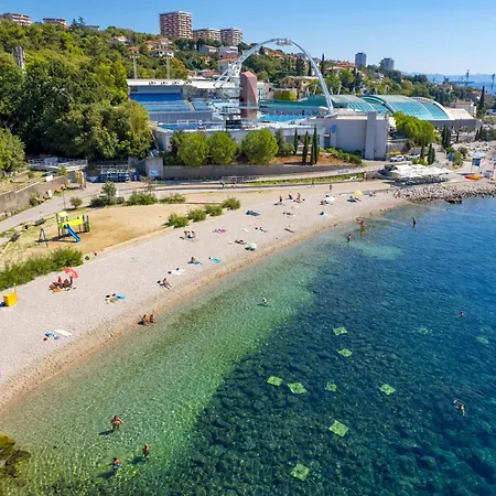 With Wifi - 7825 דירה *